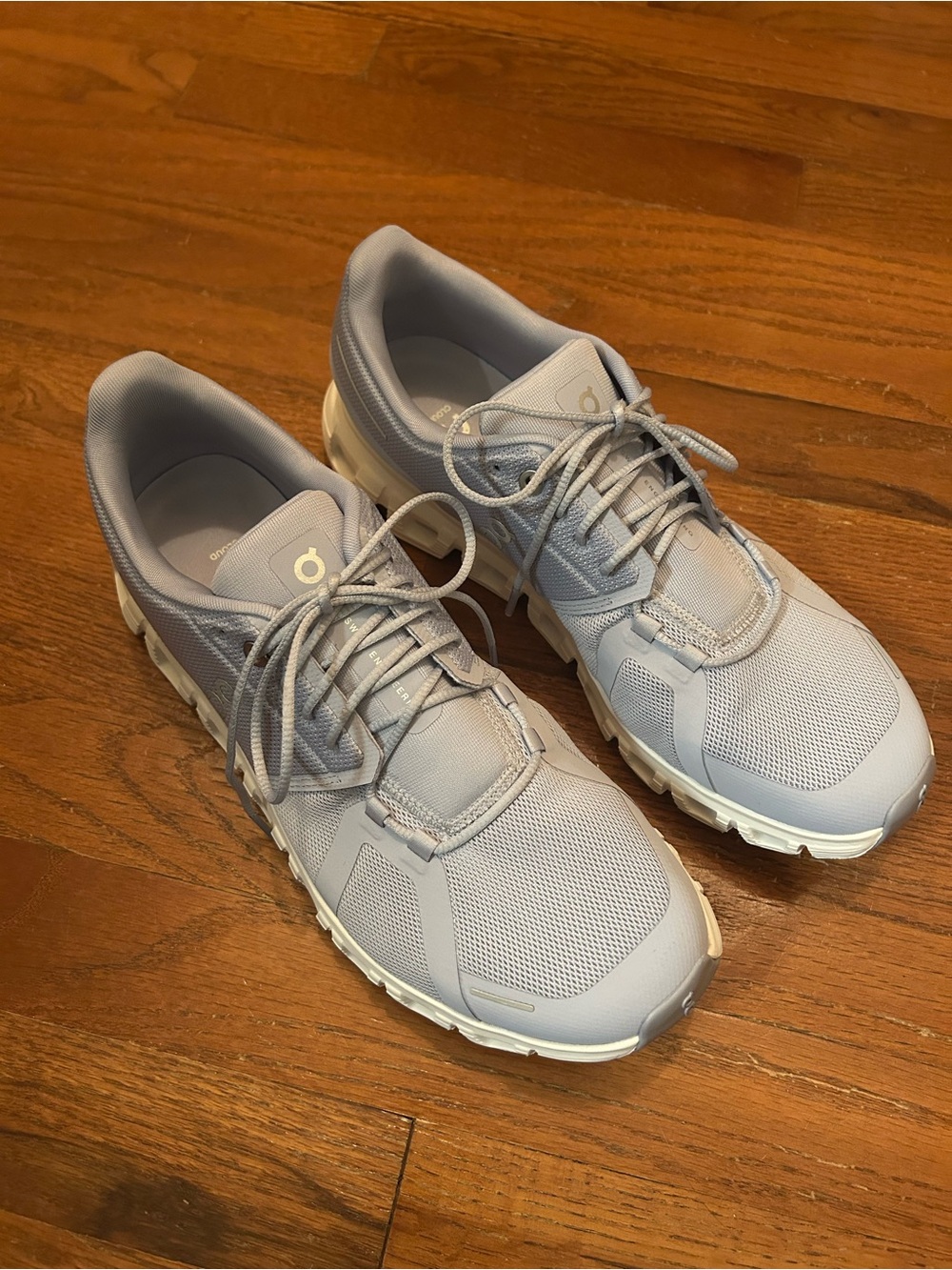 On Cloud 6 Running Cloudswift Pale Lilac and White Running Shoes